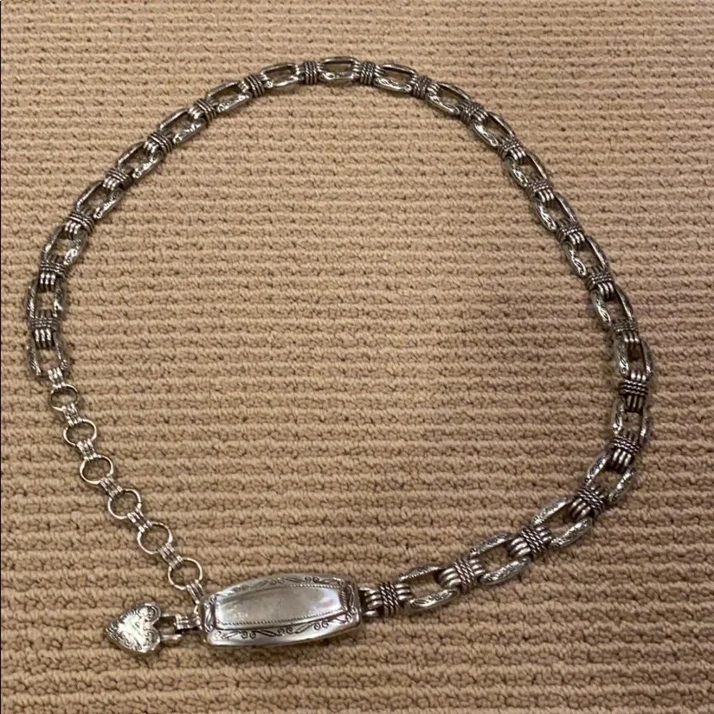 CHAIN BELT WITH BUCKLE AND HEART